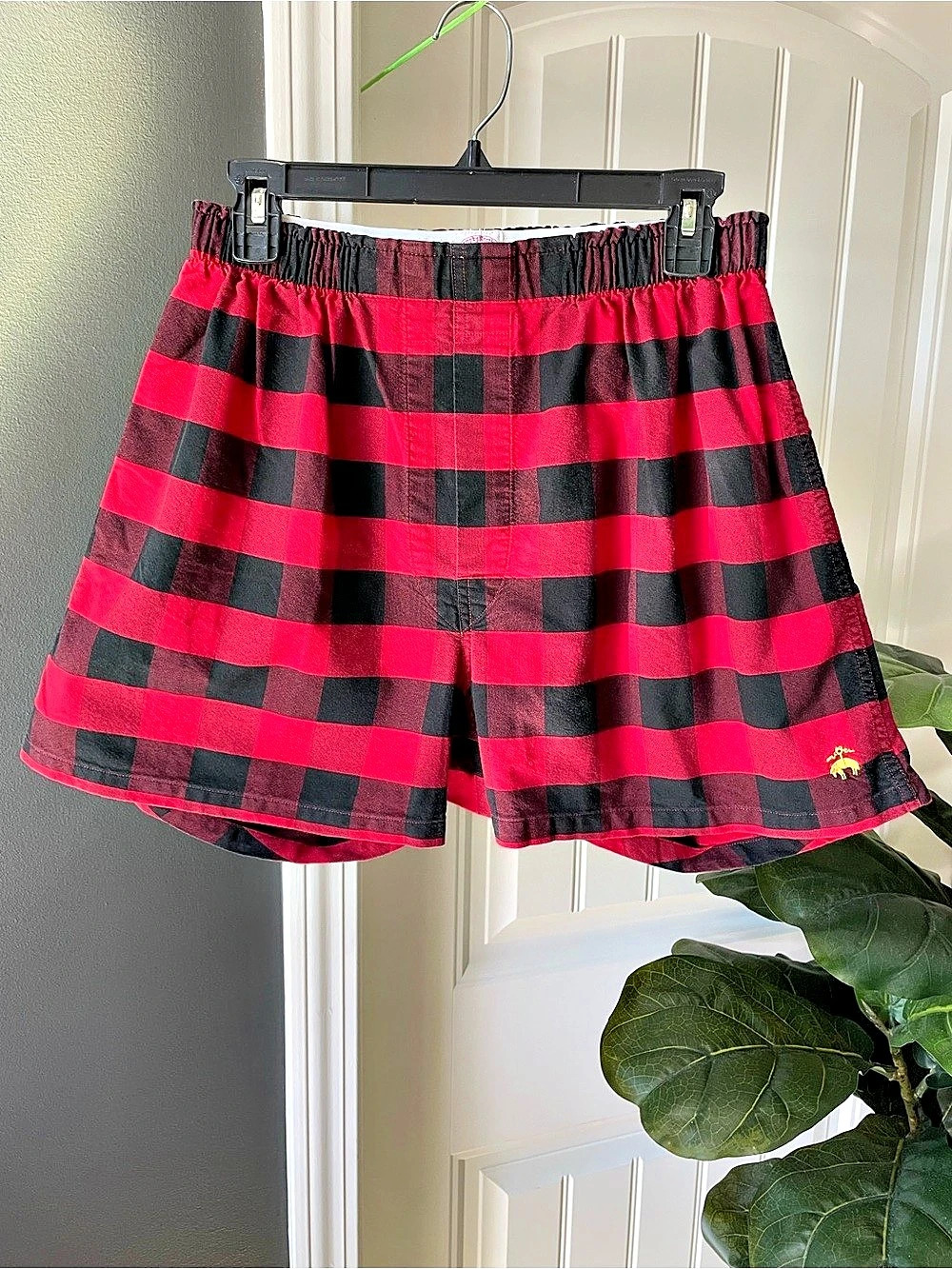 Brooks Brothers Traditional Fit Cotton Boxers Buffalo Plaid Red & Black Men’s M
